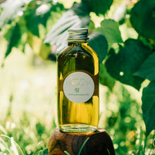 Load image into Gallery viewer, Healing Kawakawa Oil
